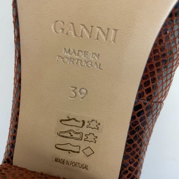 Ganni Doris Leather Heel | Smoked Paprika Block Pump | Red Orange Embossed - Picture 4 of 10